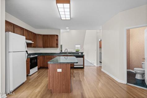 3 Windmill Way Cohoes NY 12047