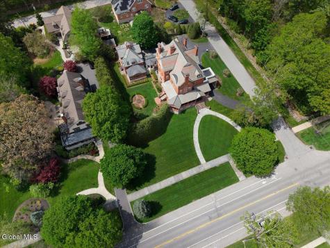 795 N Broadway Saratoga Springs NY 12866