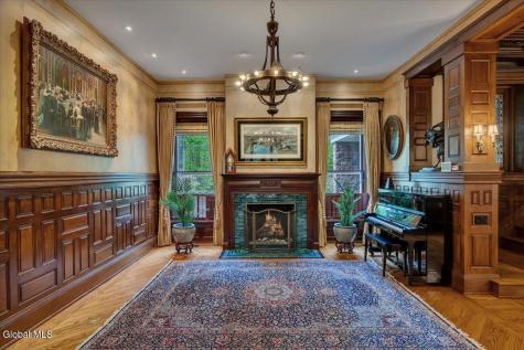 795 N Broadway Saratoga Springs NY 12866