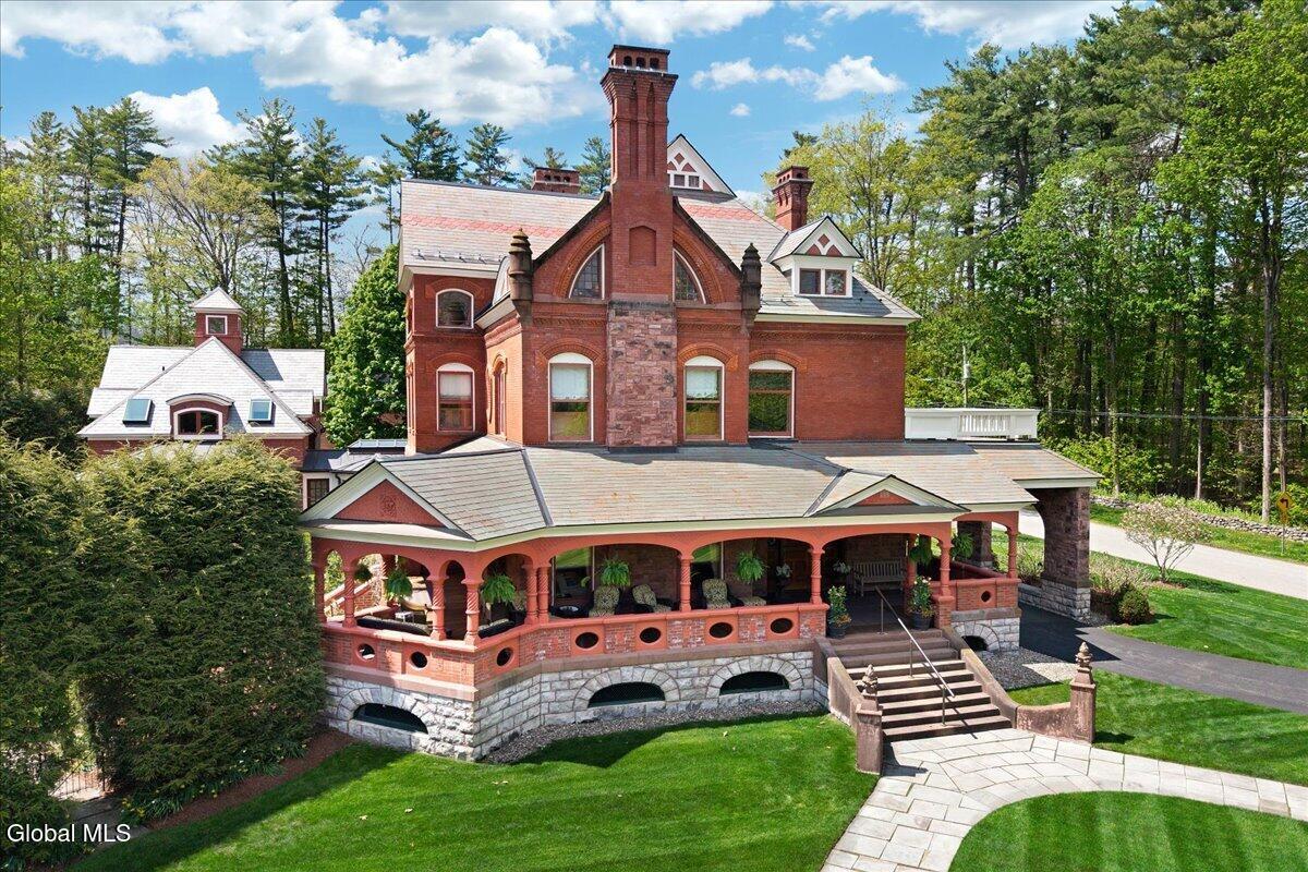 795 N Broadway Saratoga Springs NY 12866