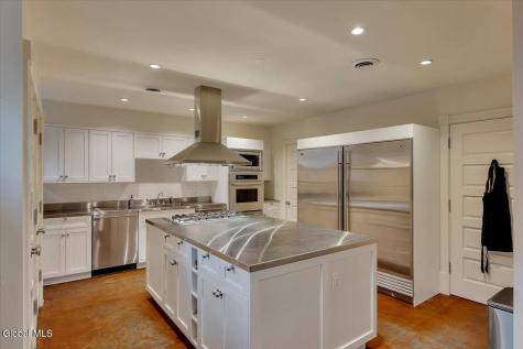 795 N Broadway Saratoga Springs NY 12866