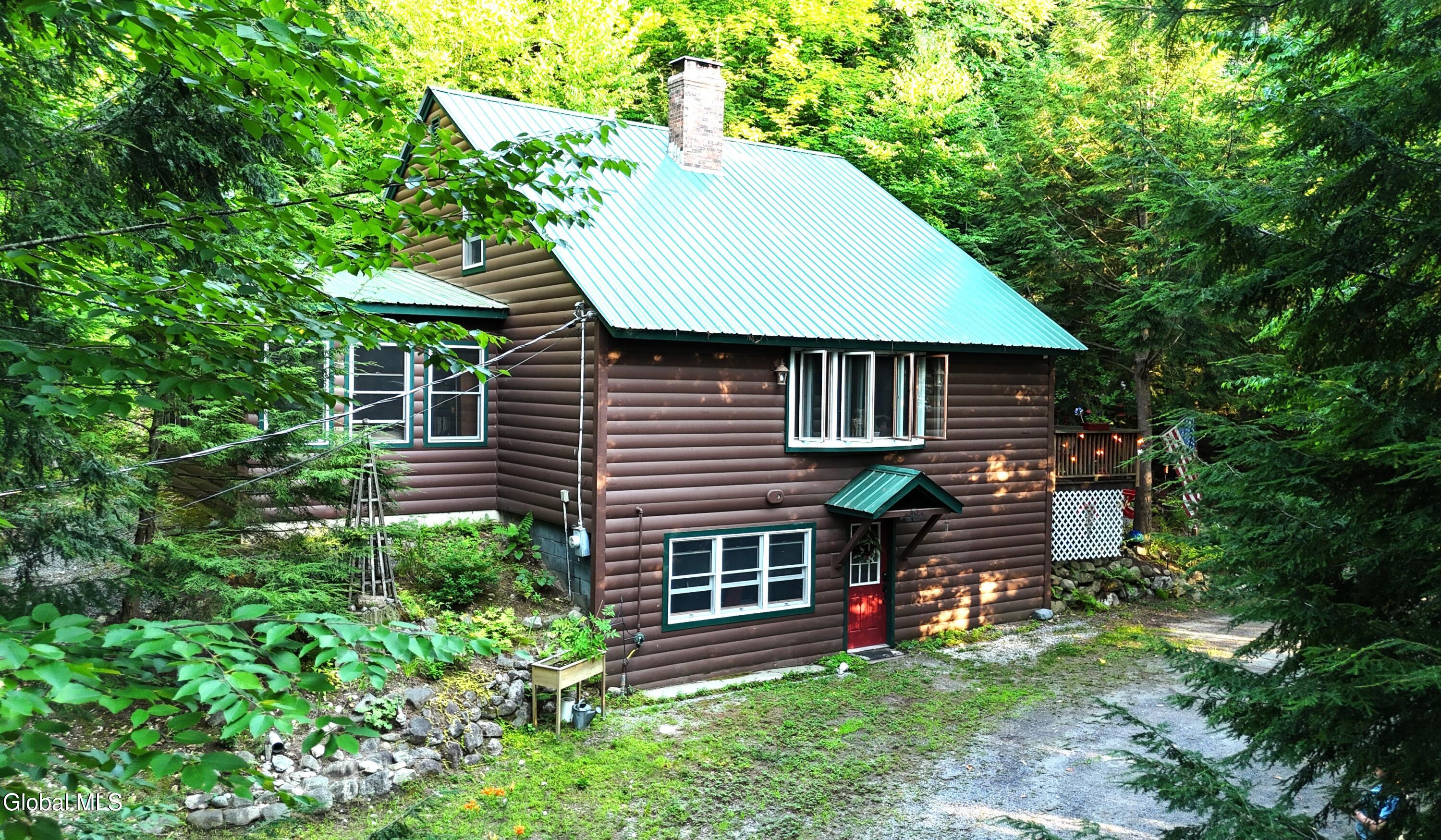 84 Marina Road Chestertown NY 12817