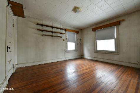 1024 Glenwood Boulevard Schenectady NY 12308