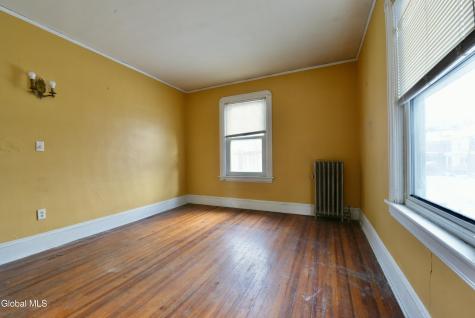 1024 Glenwood Boulevard Schenectady NY 12308