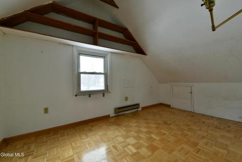 1024 Glenwood Boulevard Schenectady NY 12308