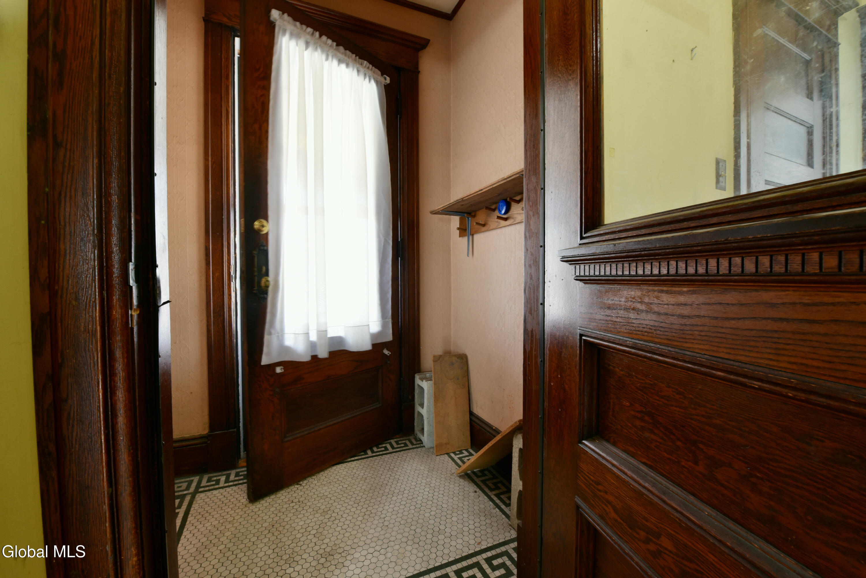 1024 Glenwood Boulevard Schenectady NY 12308