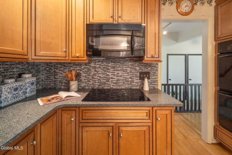 29 Richland Drive Schenectady NY 12302