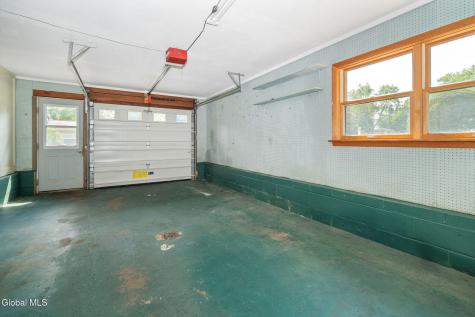 29 Richland Drive Schenectady NY 12302