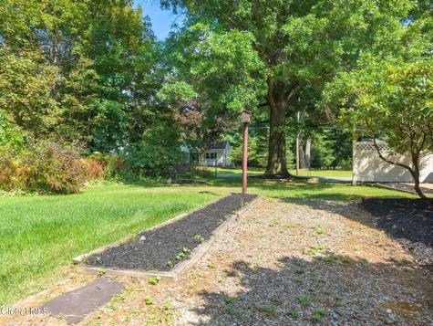 29 Richland Drive Schenectady NY 12302