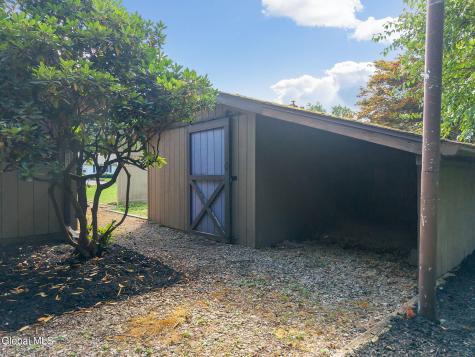 29 Richland Drive Schenectady NY 12302