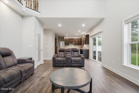 7 Cragmoor Lane Colonie NY 12205