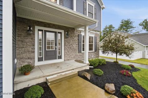 7 Cragmoor Lane Colonie NY 12205