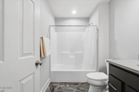 7 Cragmoor Lane Colonie NY 12205