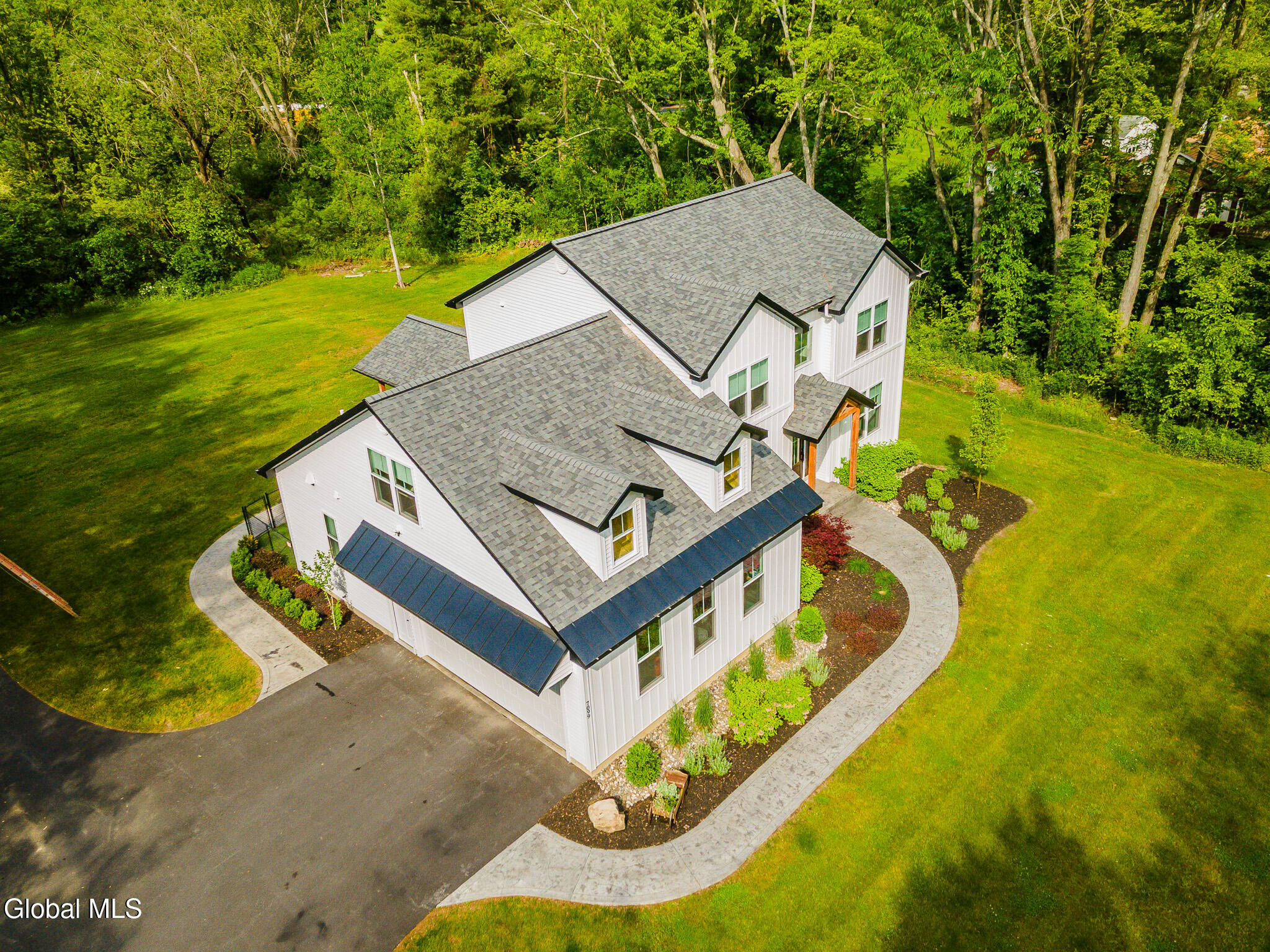 7099 Chandler Road Guilderland NY 12009
