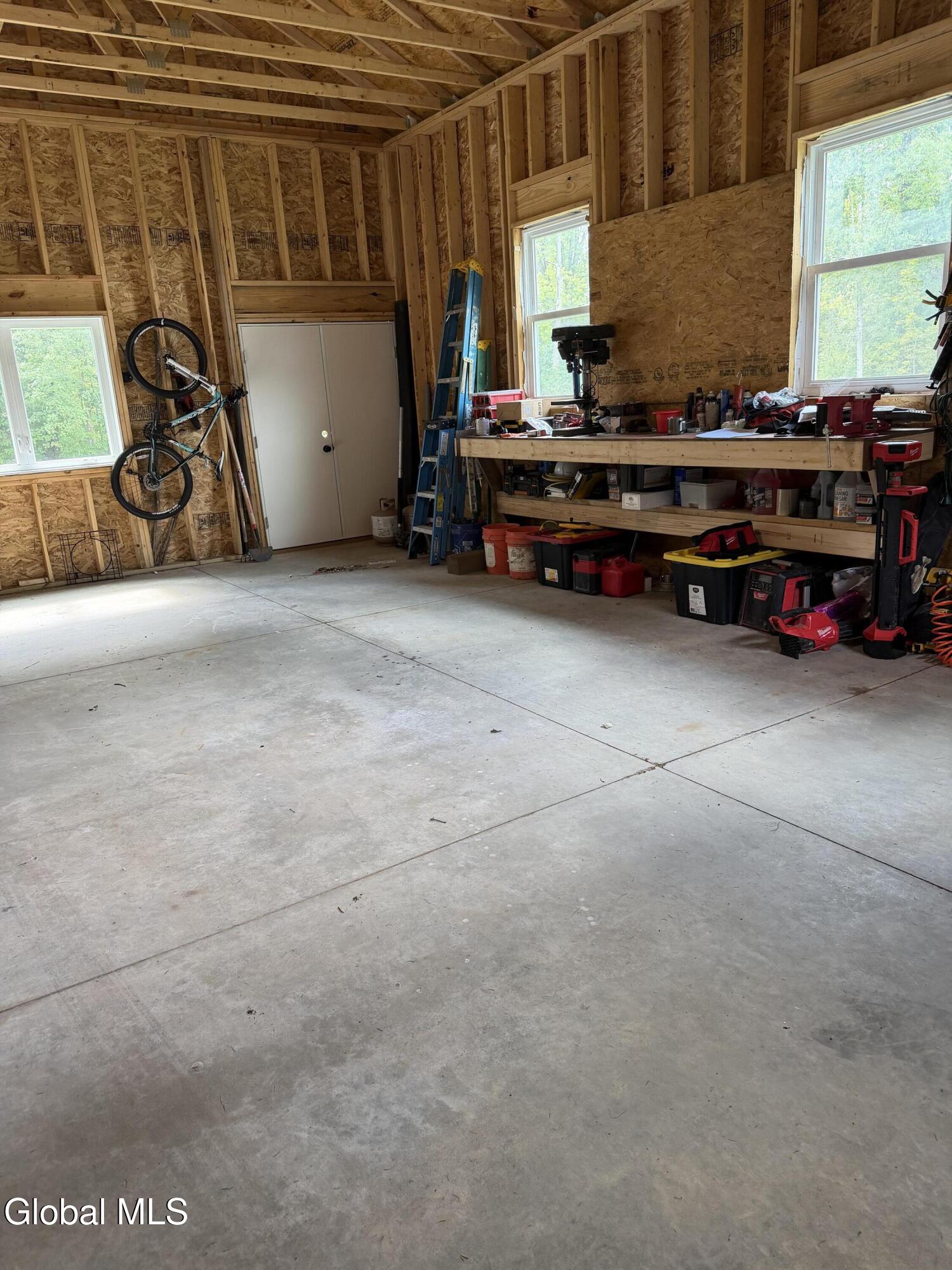 7099 Chandler Road Guilderland NY 12009