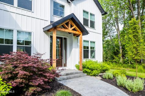 7099 Chandler Road Guilderland NY 12009