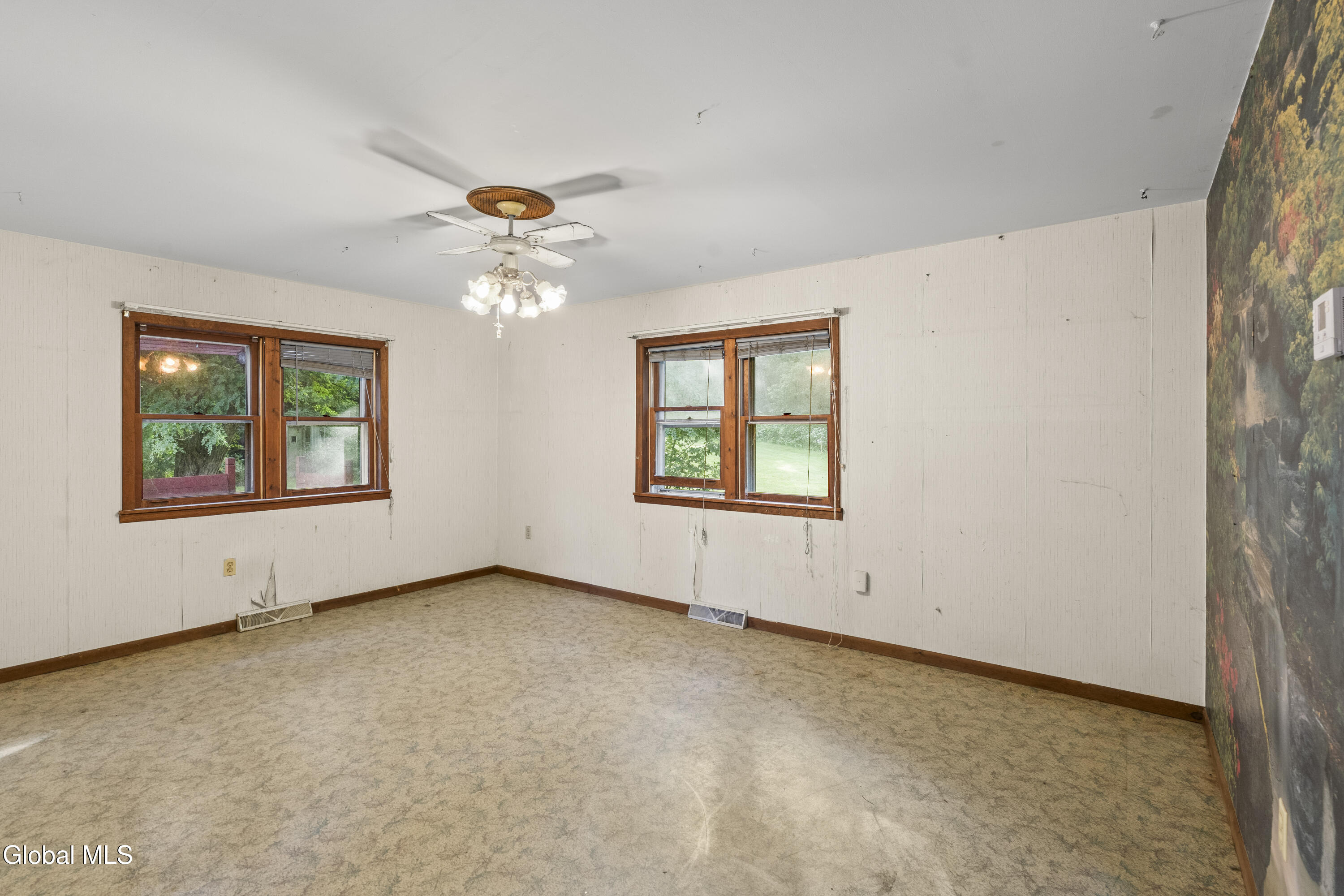3908 New York 7 Hoosick Falls NY 12090