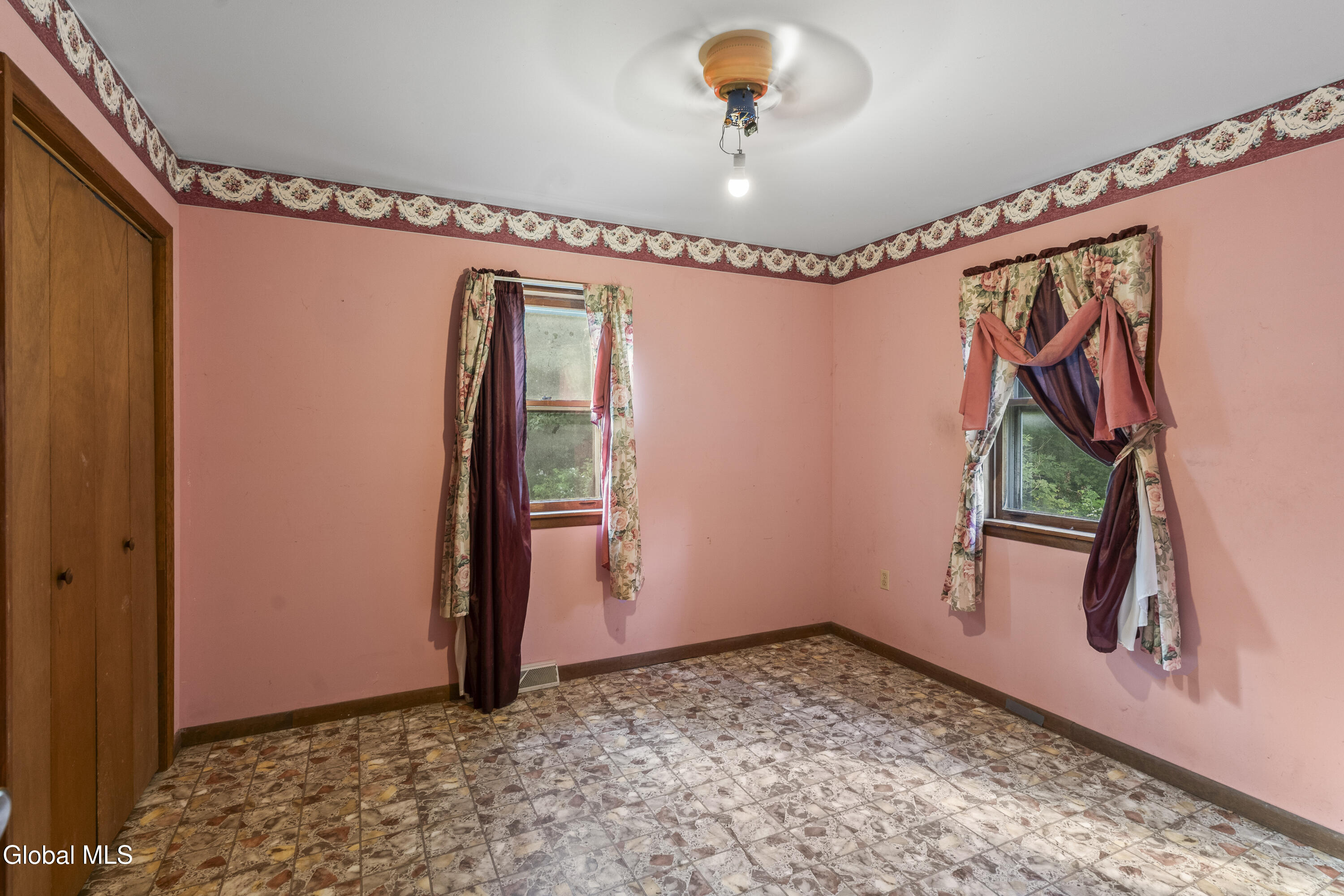 3908 New York 7 Hoosick Falls NY 12090