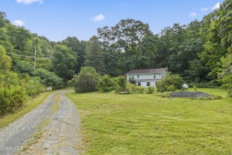 3908 New York 7 Hoosick Falls NY 12090