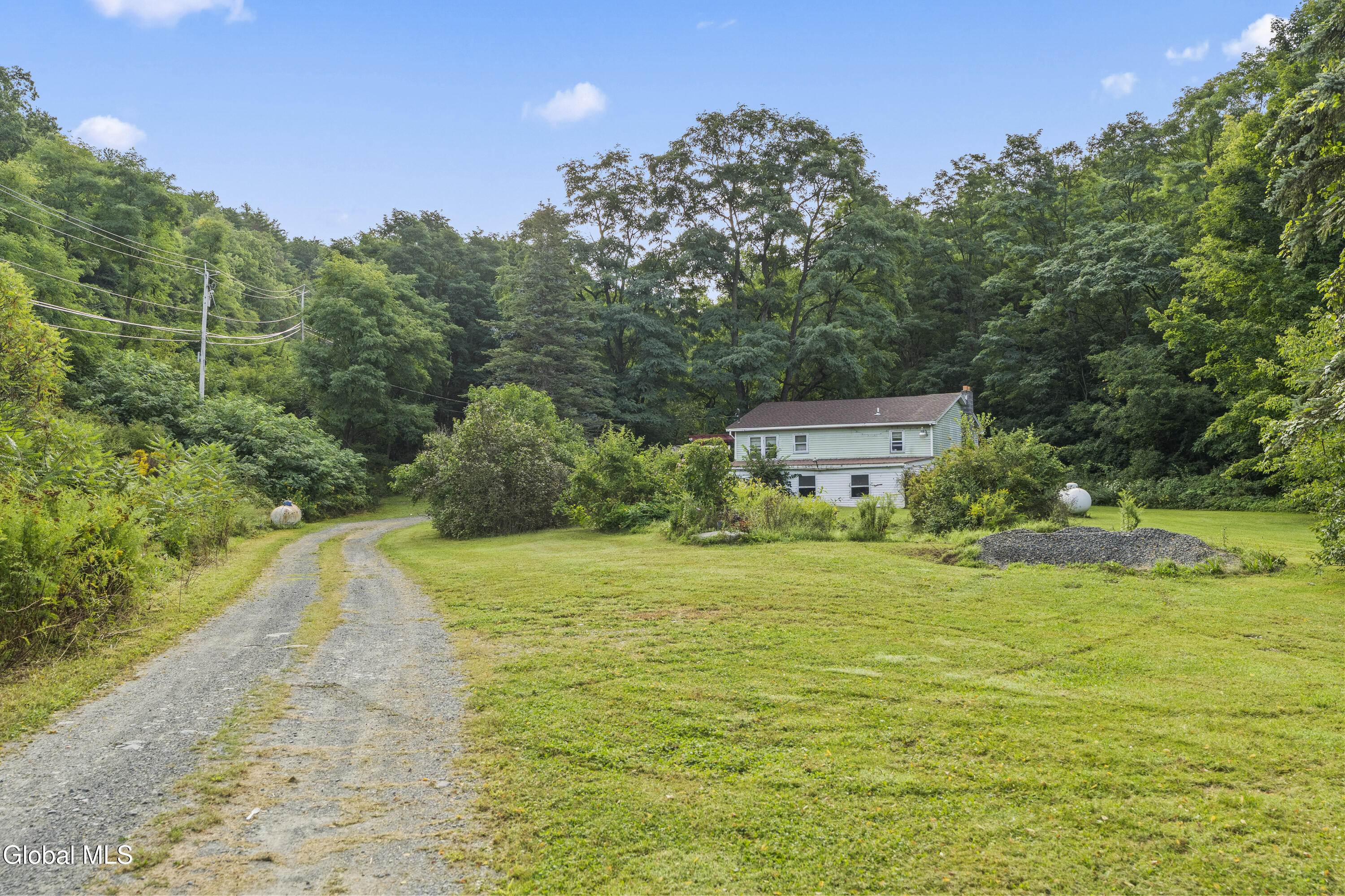 3908 New York 7 Hoosick Falls NY 12090