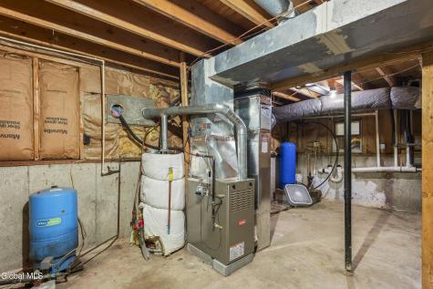 3908 New York 7 Hoosick Falls NY 12090