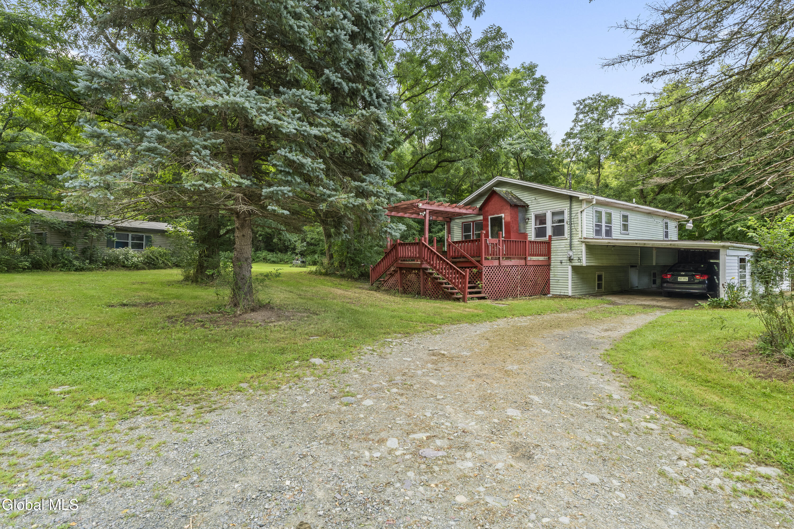 3908 New York 7 Hoosick Falls NY 12090