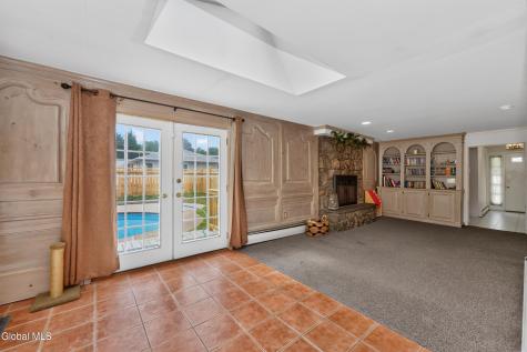 22 Bri Lan Avenue East Greenbush NY 12061
