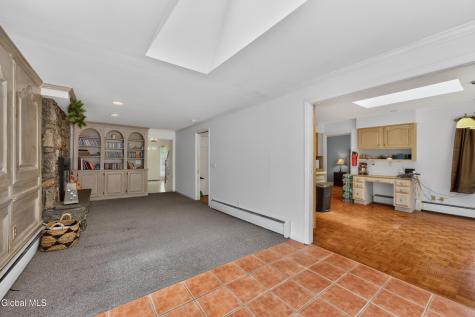 22 Bri Lan Avenue East Greenbush NY 12061