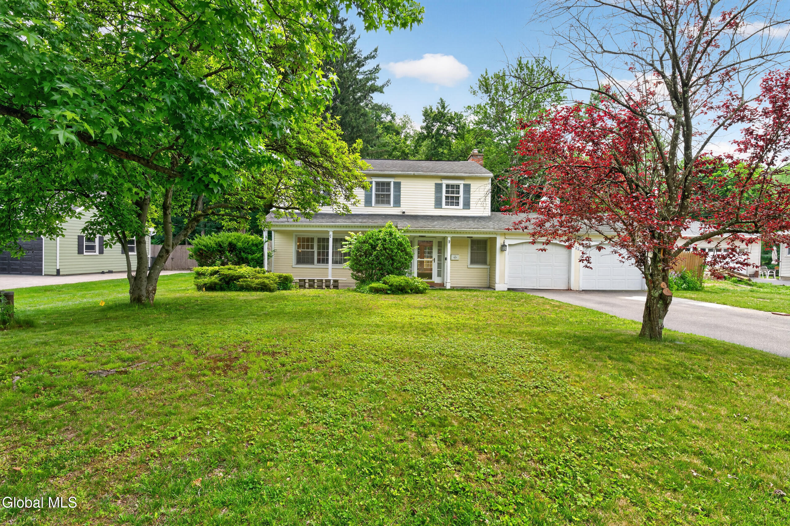 22 Bri Lan Avenue East Greenbush NY 12061