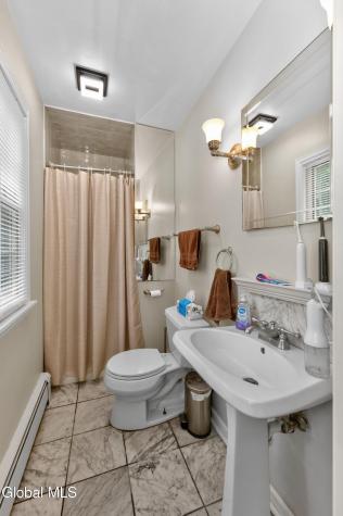 22 Bri Lan Avenue East Greenbush NY 12061