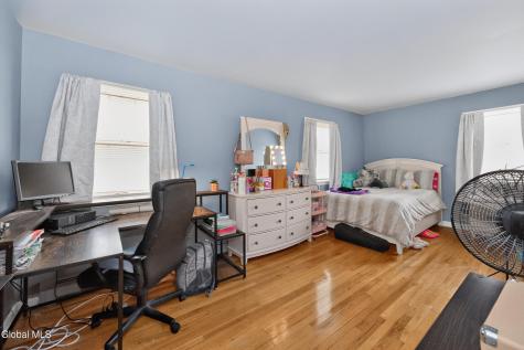 22 Bri Lan Avenue East Greenbush NY 12061
