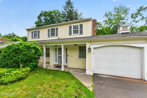 22 Bri Lan Avenue East Greenbush NY 12061