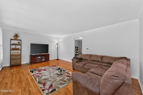 22 Bri Lan Avenue East Greenbush NY 12061