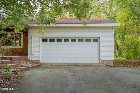 669 Ash Grove Road Cambridge NY 12816