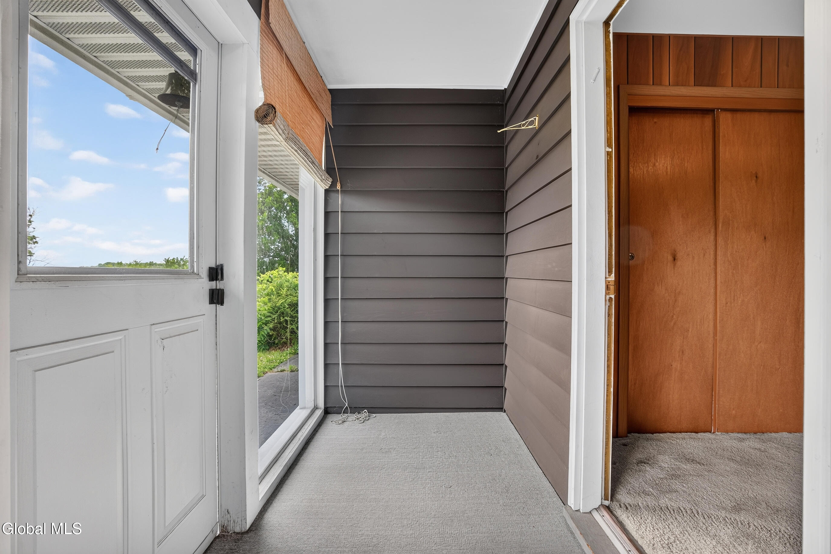 53 Sharon Lane East Schodack NY 12063