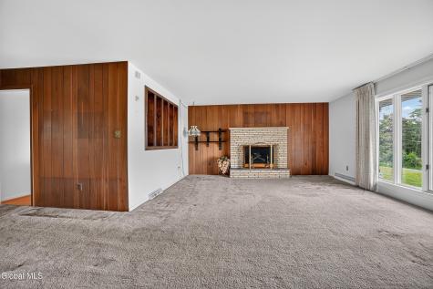 53 Sharon Lane East Schodack NY 12063