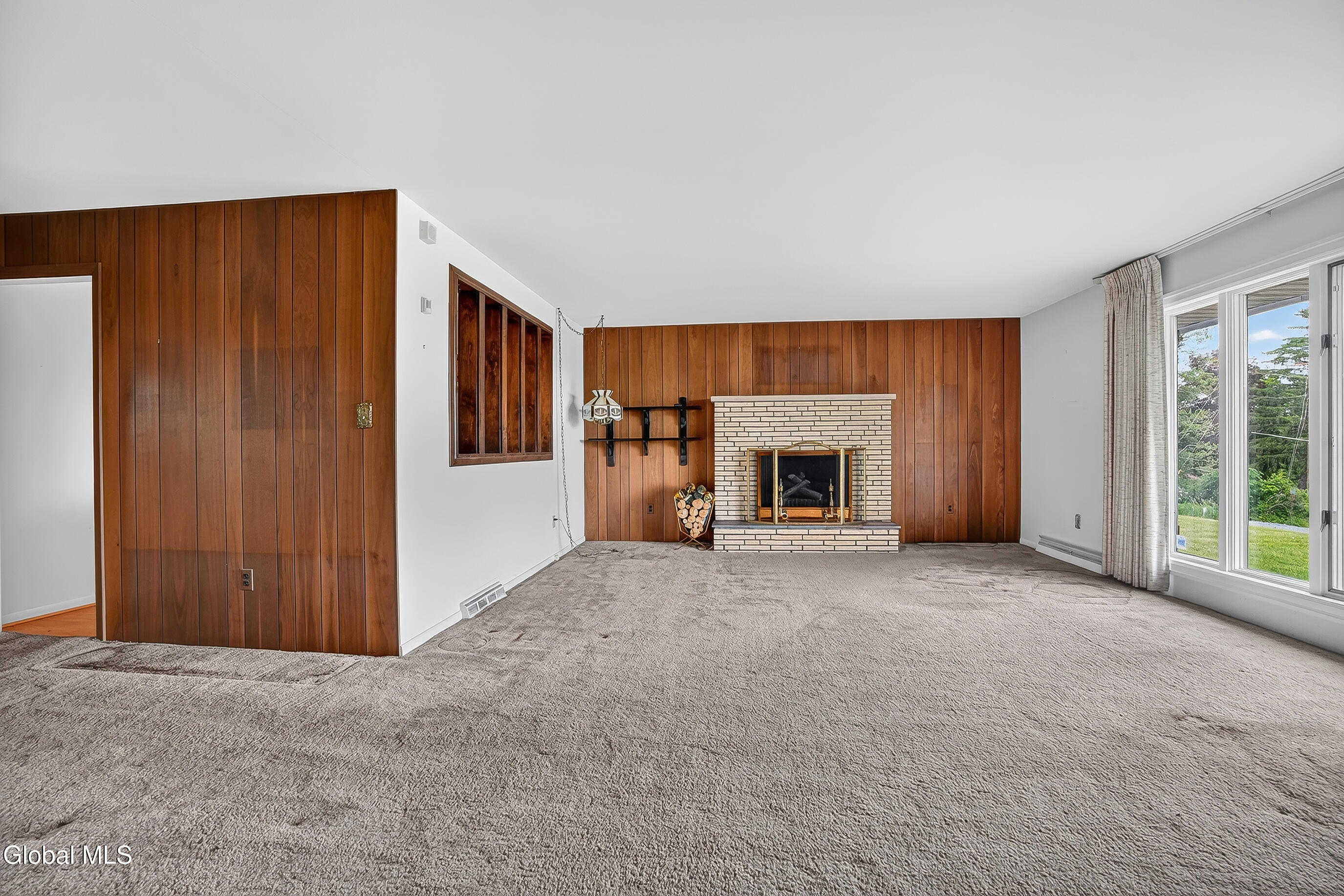 53 Sharon Lane East Schodack NY 12063