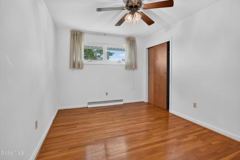 53 Sharon Lane East Schodack NY 12063