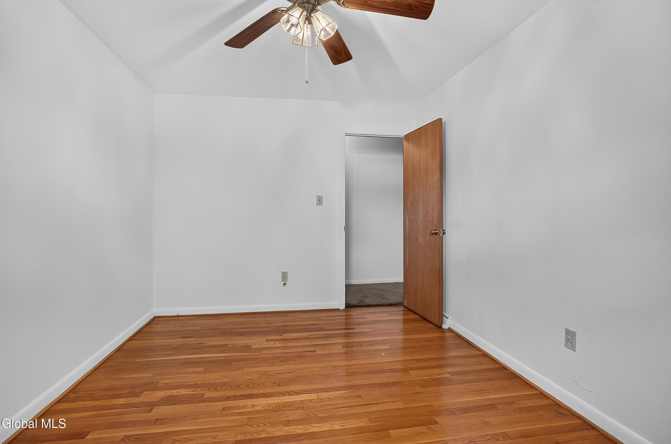 53 Sharon Lane East Schodack NY 12063