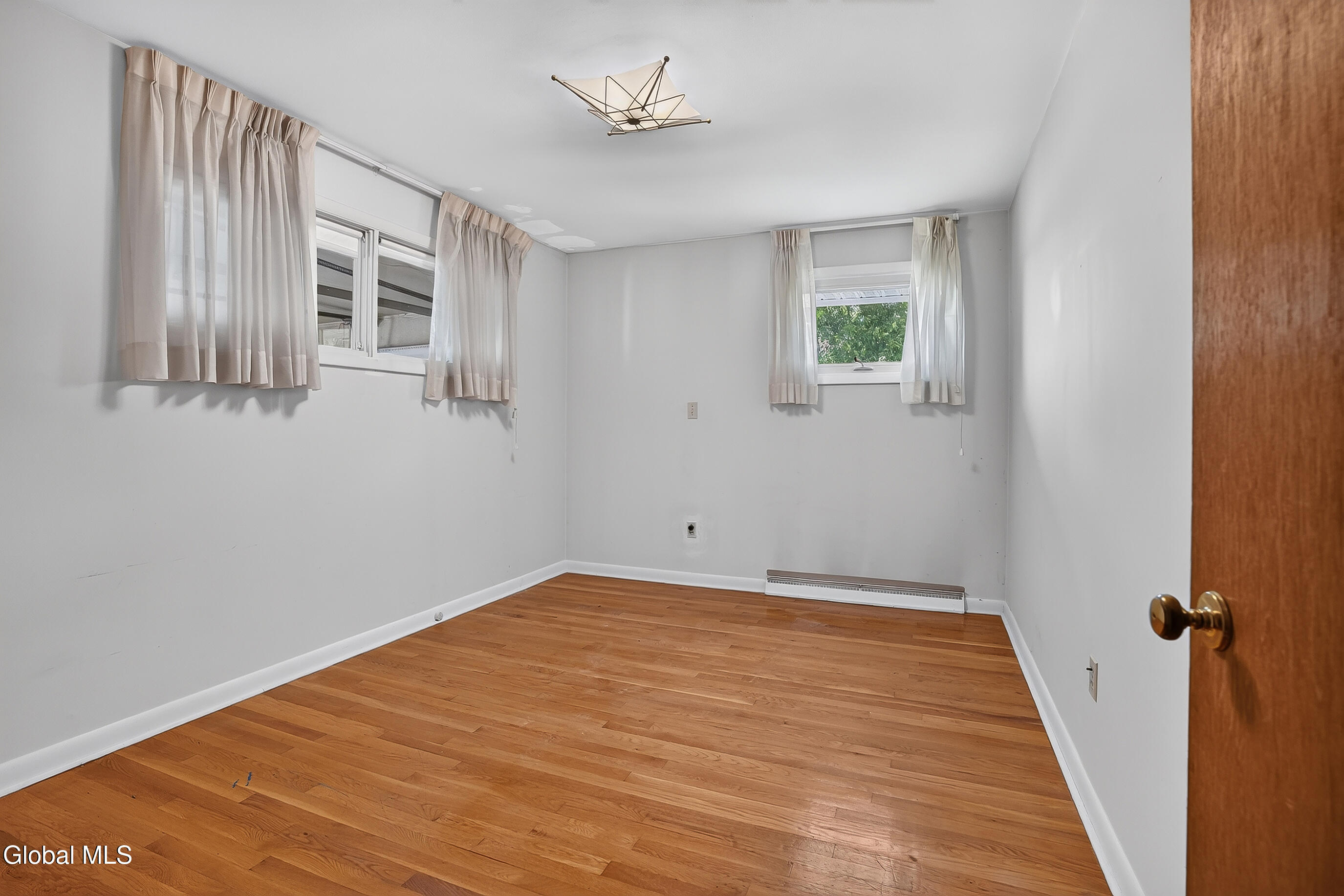 53 Sharon Lane East Schodack NY 12063