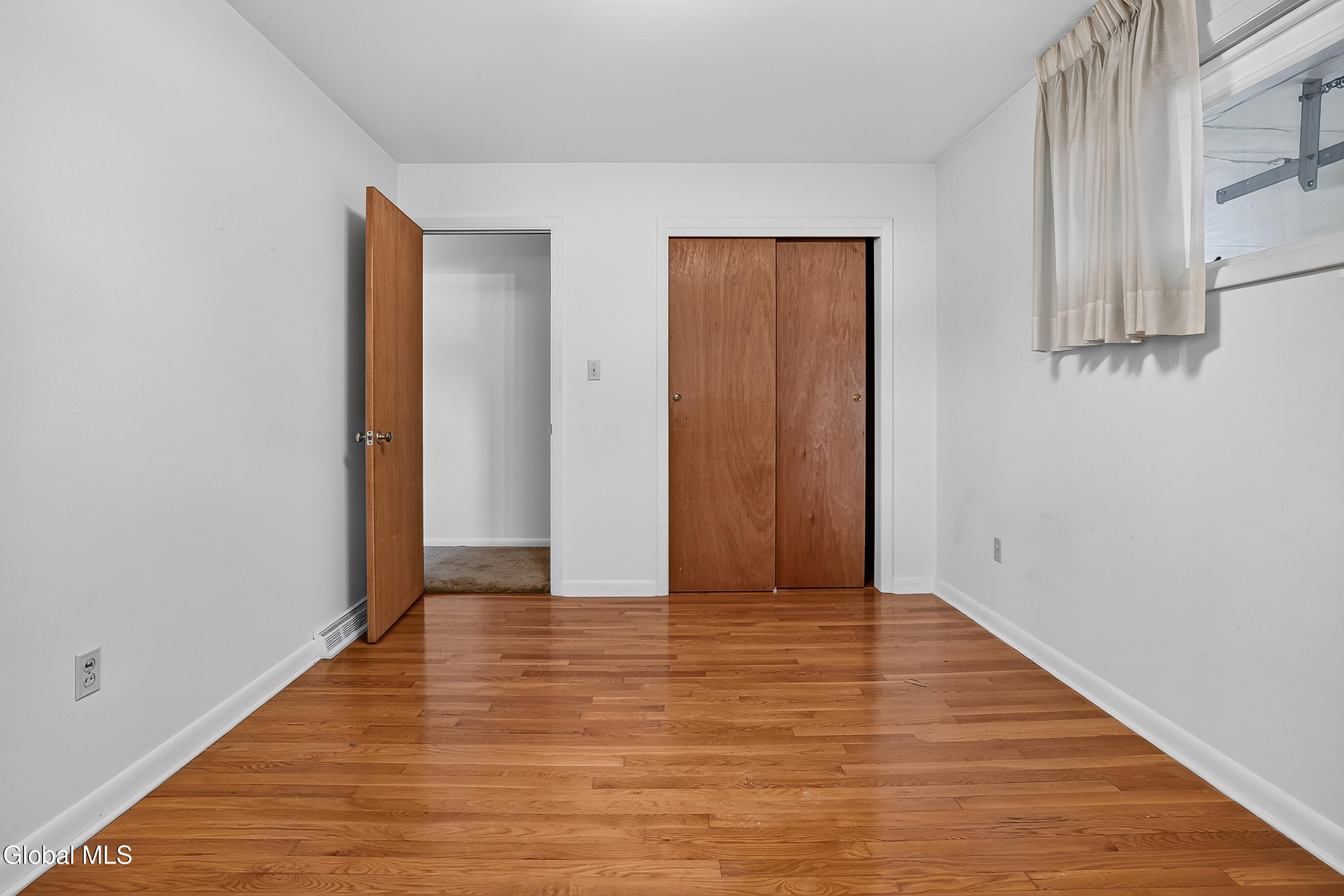 53 Sharon Lane East Schodack NY 12063