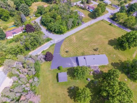 53 Sharon Lane East Schodack NY 12063