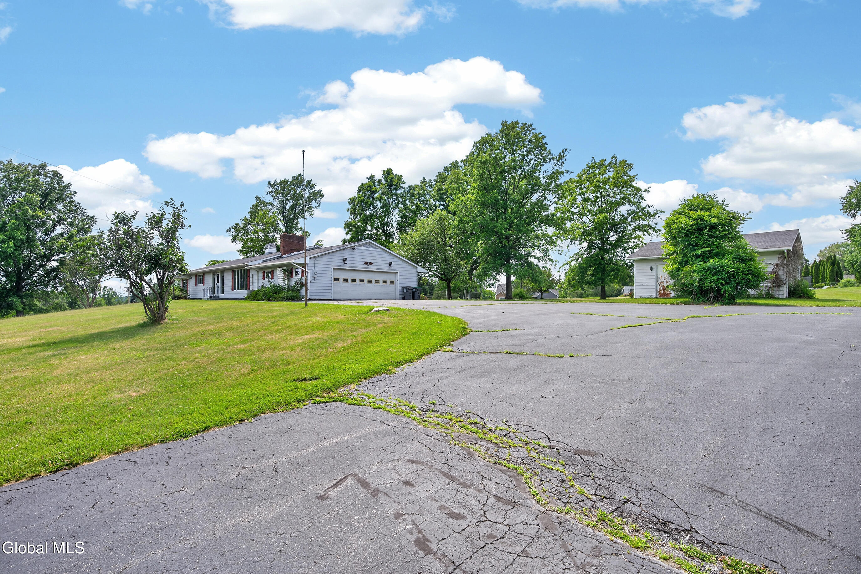 53 Sharon Lane East Schodack NY 12063