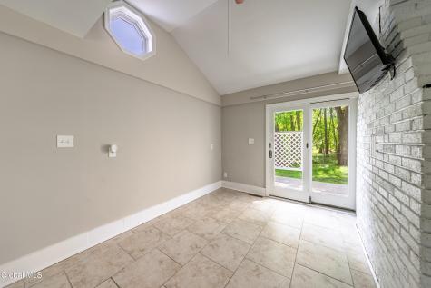 9 Schermerhorn Road Rotterdam NY 12306