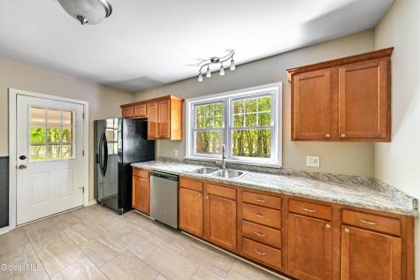 9 Schermerhorn Road Rotterdam NY 12306