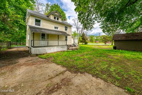 9 Schermerhorn Road Rotterdam NY 12306