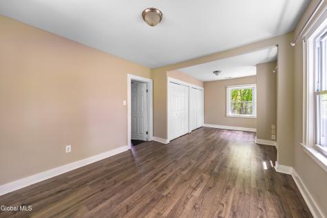 9 Schermerhorn Road Rotterdam NY 12306