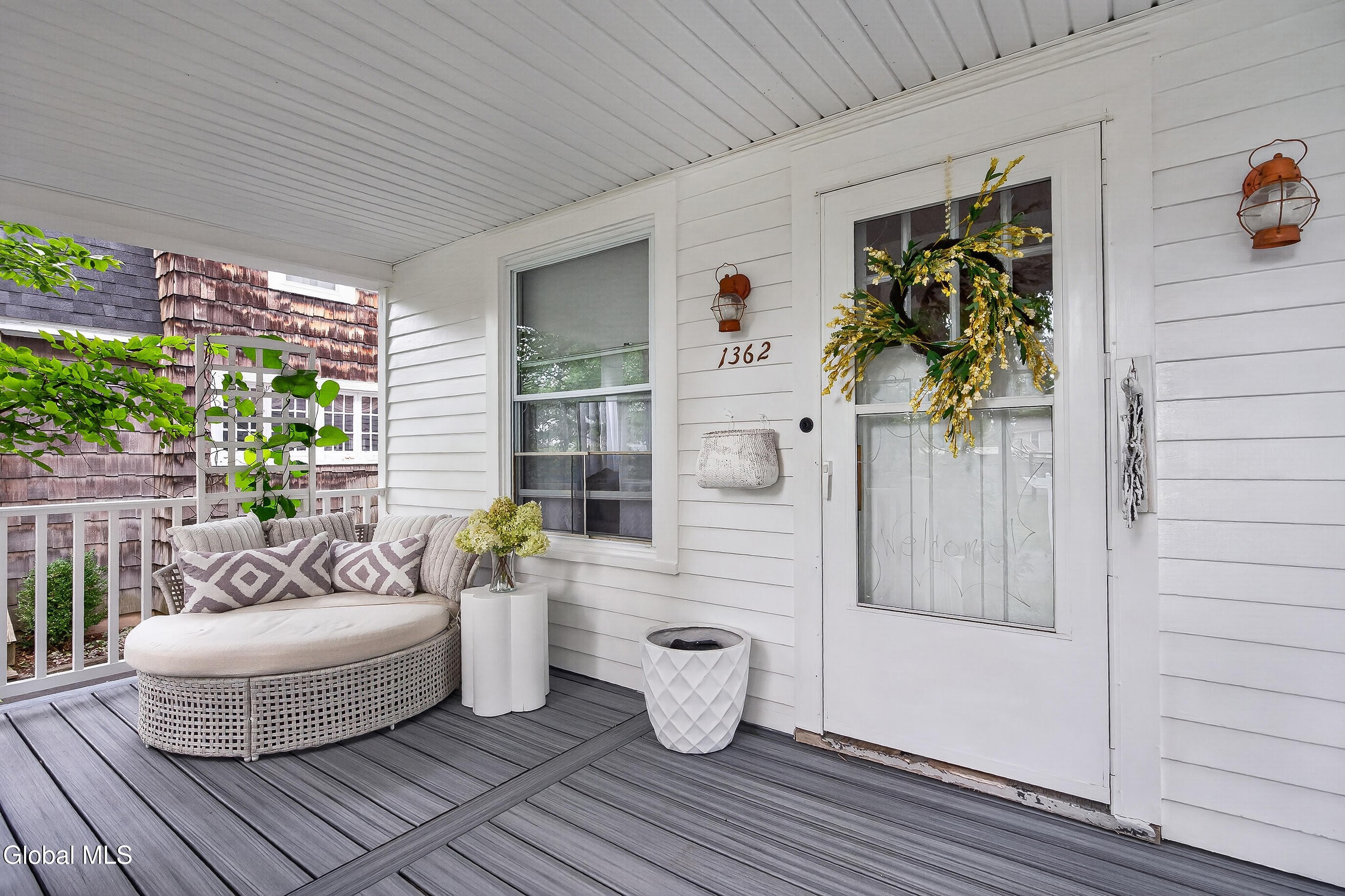 1362 Myron Street Niskayuna NY 12309