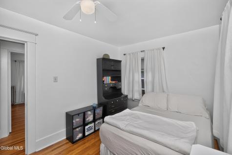 1362 Myron Street Niskayuna NY 12309