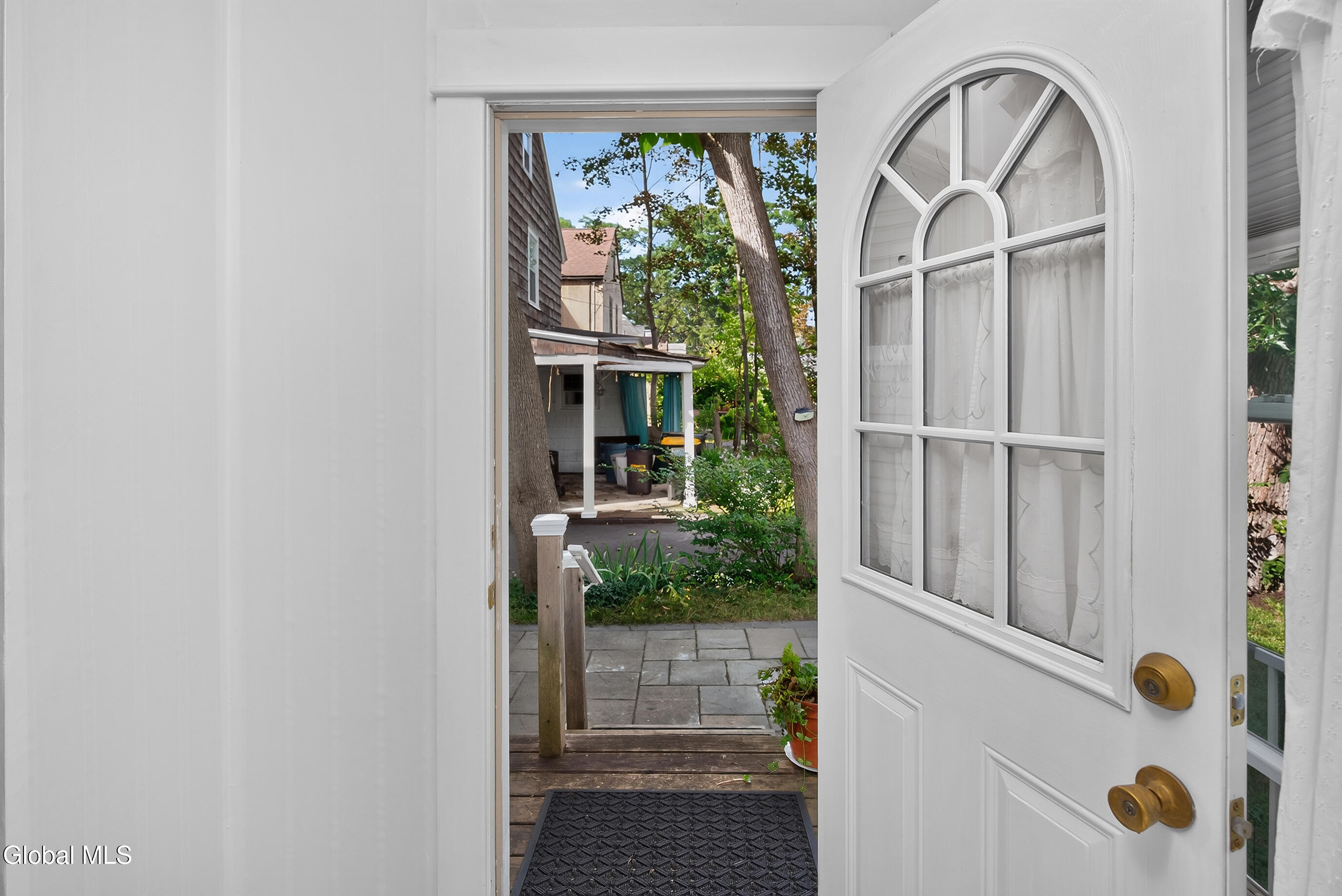 1362 Myron Street Niskayuna NY 12309